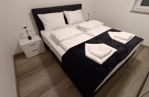 Sanski-Most Apartment | White Queen Apartments 1