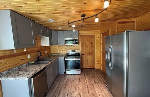 Indianapolis Cottage | White River Broad Ripple Cottage