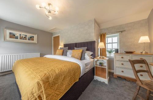 Constable Burton House | White Rose Cottage
