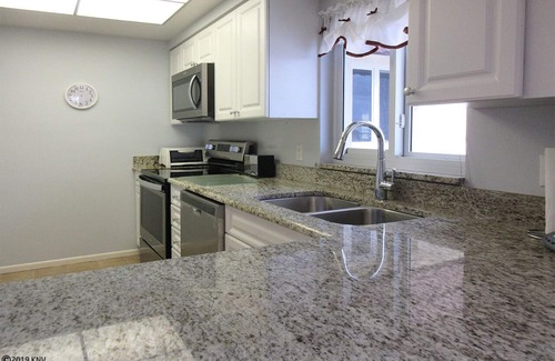 South Island Condo | White Sands and Sunshine! 2B/2B Tropical Island Condo Beachside w/Large Pool At Bargain Price!