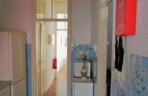 Setubal Apartment | White Seagull House in Setubal