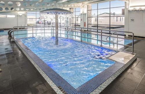 St George Resort | Whitehouse Holiday Park