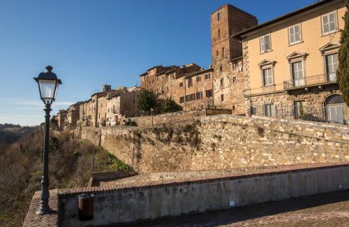 Colle di Val d'Elsa House | WhiteHouse