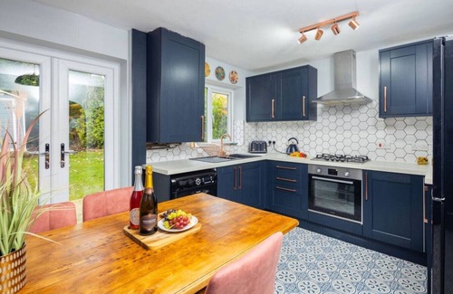 Darcy Lever House | WhiteOak - lovely 2 bed home sleeping 6 people.