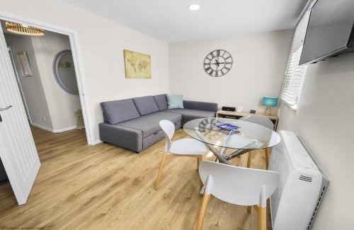 Gosport House | Whitsun 1,5
