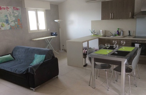 Saint-Andre-de-la-Roche Apartment | Whitsun Weekends in Nice
