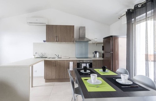 Saint-Andre-de-la-Roche Apartment | Whitsun Weekends in Nice