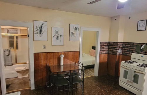 Buffalo Apartment | Whole 2-bedroom apartment in Buffalo with WiFi