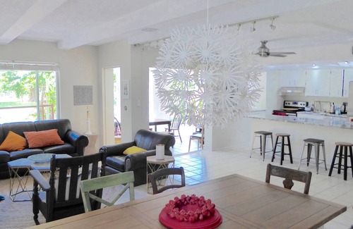 South Palm Park Neighborhood Association House | Whole Complex Close to the Ocean w/a Magical Garden Sanctuary & Salt Water Pool