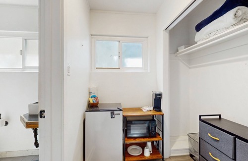 Kings Beach Ski Chalet | Wholesome hotel with lakeview, golf, skiing, WiFi, & Netflix