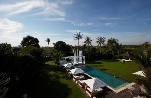 Padonan Villa | Wholesome Luxury 7BR Villa, Canggu - w/Spacious Pool & Lounging Area!