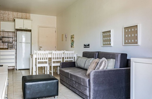 Jurere Apartment | WI-FI 240MB | 350m from Jurerê Beach #JA13