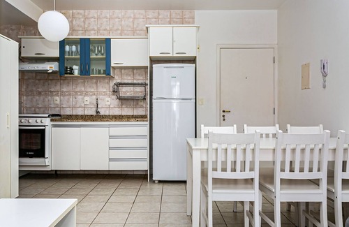 Jurere Apartment | WI-FI 240MB | 350m from Jurerê Beach #JA13