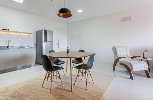 Ingleses Norte Apartment | WI-FI 400MB | 500m from the Beach | BBQ #IA22D