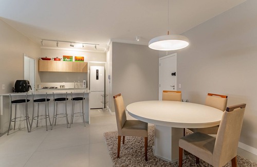 Itacorubi Apartment | WI-FI 500MB | Barbecue on the Balcony #ITAA09