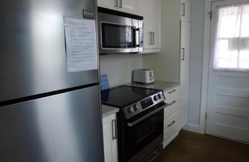 North Beach Haven House | Wi/Fi. O/S Shower. Decks.W/D. Ocean-side. 140106