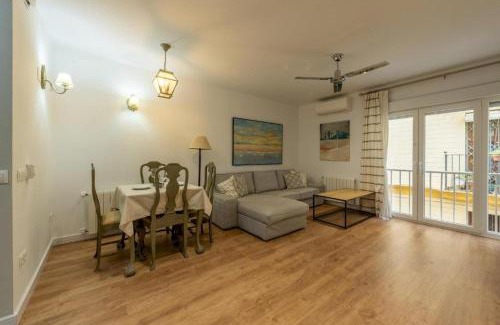 El Arenal Apartment | Wide with beautiful kitchen 2Bd 3Bth -Arenal