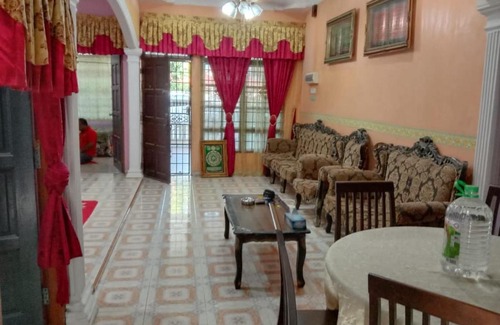 Taman Aman Ski Chalet | Wieaida Homestay