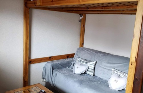 Samoens Apartment | Wifi, 3rd floor, balcony, tv, ski locker, 28m², Samoëns