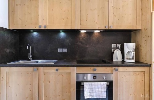 Combloux Apartment | Wifi, view mountain, fitness, swimming pool, sauna, hammam, balcony, tv, ski locker, 54m², Combloux