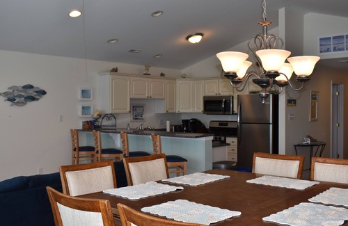 North Wildwood Condo | Wild Anchor - Ocean Views 3 bedroom condo by Victory Properties - 11th Ave - NWW
