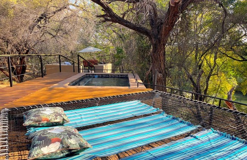 Maruleng Villa | WILD ESCAPE – YOUR GATEWAY TO THE HEART OF THE LOWVELD.