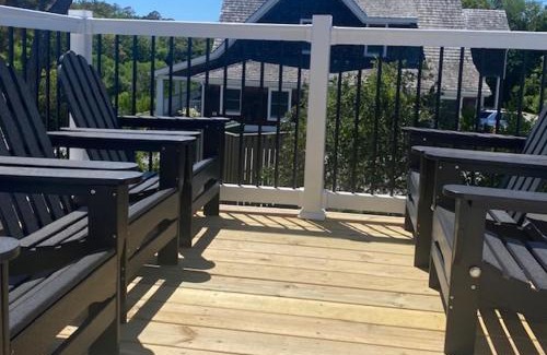 Corolla Hotel | Wild Horse Inn