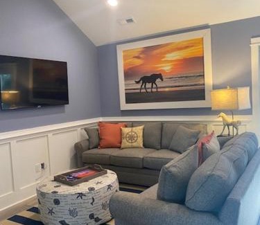 Corolla Hotel | Wild Horse Inn
