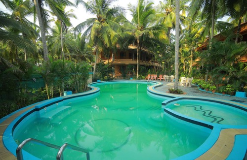Puthenthope Hotel | Wild Palms on Sea