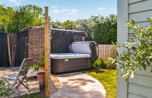 Driffield House | Wildflower View