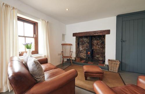 Llangadog House | Wildhaven- Idylic rural farmhouse with log burner and countryside views