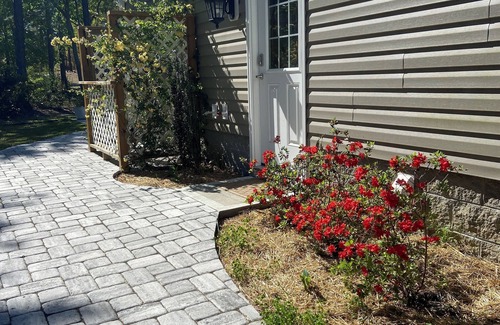 Boiling Spring Lakes House | Wildlife Habitat near state nature trails, beaches and quaint southern towns.