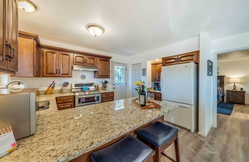 Ruidoso Cabin | Wildlife Watching & Mtn Views: Luxe Ruidoso Escape