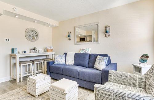 Wildwood Crest Apartment | Wildwood Crest Condo with Pool and Beach Access!