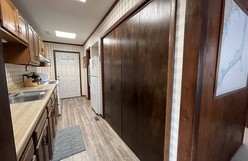 Hatteras Cottage | Will's Hideaway Quiet, Secluded and Pet Friendly!