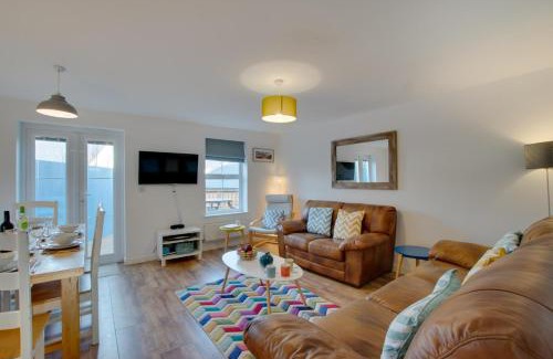Mumbles House | William Gammon Dr