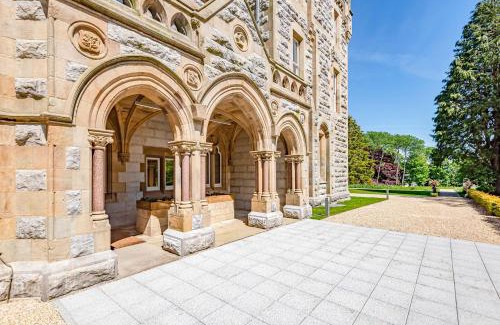 Newland Near Ulverston Apartment | William Tower Suite Stone Cross Mansion