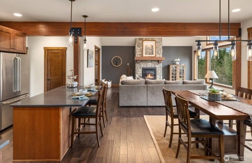 Cle Elum House | Williams Cabin