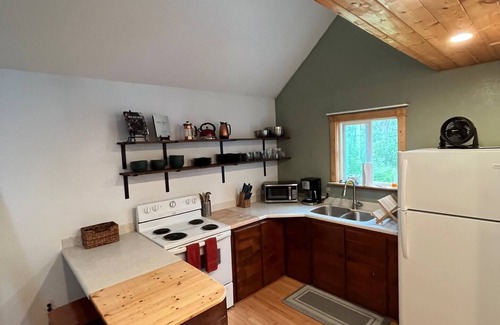 Willow Cottage | Willow Creek Cottage