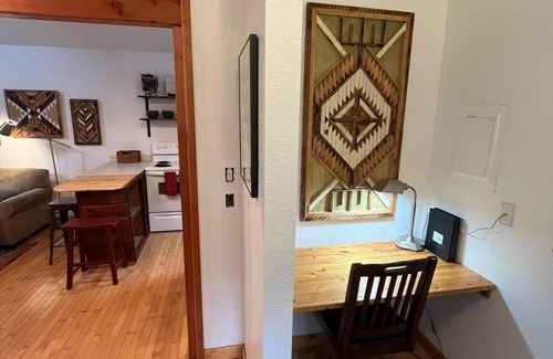 Willow Cottage | Willow Creek Cottage
