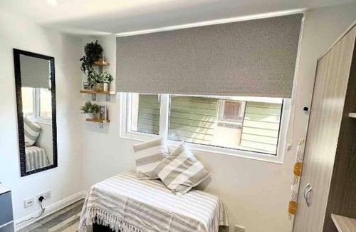 Broadstairs House | Willow Inn