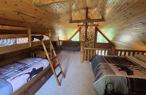 Oneida County Cabin | Willow Lake Log Cabin with Deck, Wi-Fi, Washer & Dryer, Fireplace and Dock