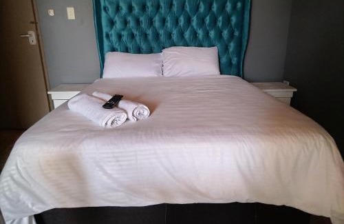 Three Rivers House | Willow's Guesthouse