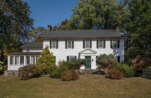 Pine Plains House | Willow Vale Stunningly Designed Historical Icon w/Hot Tub