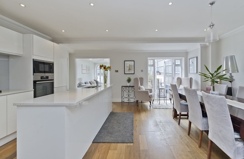 Village House | Wimbledon Village Gem, by Veeve