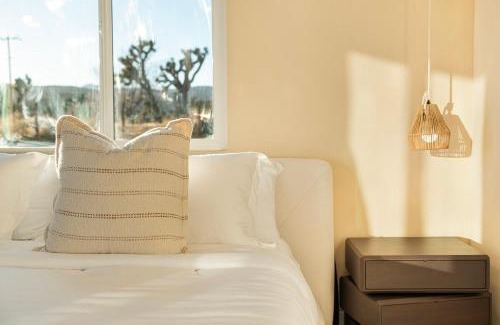 Pioneertown House | Wind View