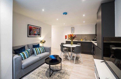 Lytham St. Anne's Apartment | Windmill House Apt 1 - 1 bed apt - sofa bed - sleeps 4