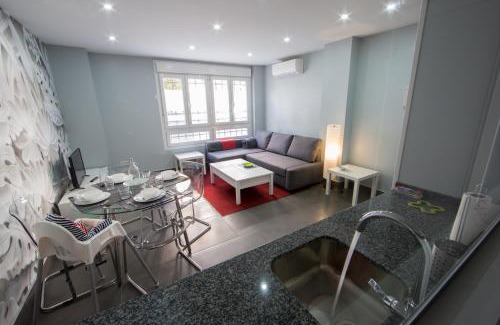 Puerta del Angel Apartment | WindRose 4