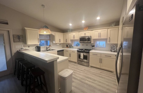 Crystal Beach House | Winds of Change - Easy Beach Access