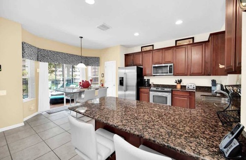 Windsor Hills House | Windsor Hills Dream South Facing Pool Home